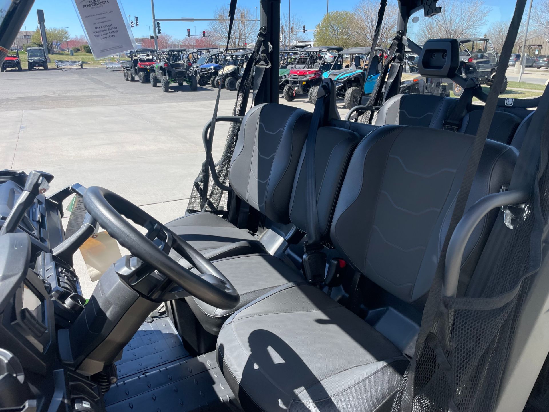 2024 Can-Am Defender MAX XT HD10 in Lincoln, Nebraska - Photo 6