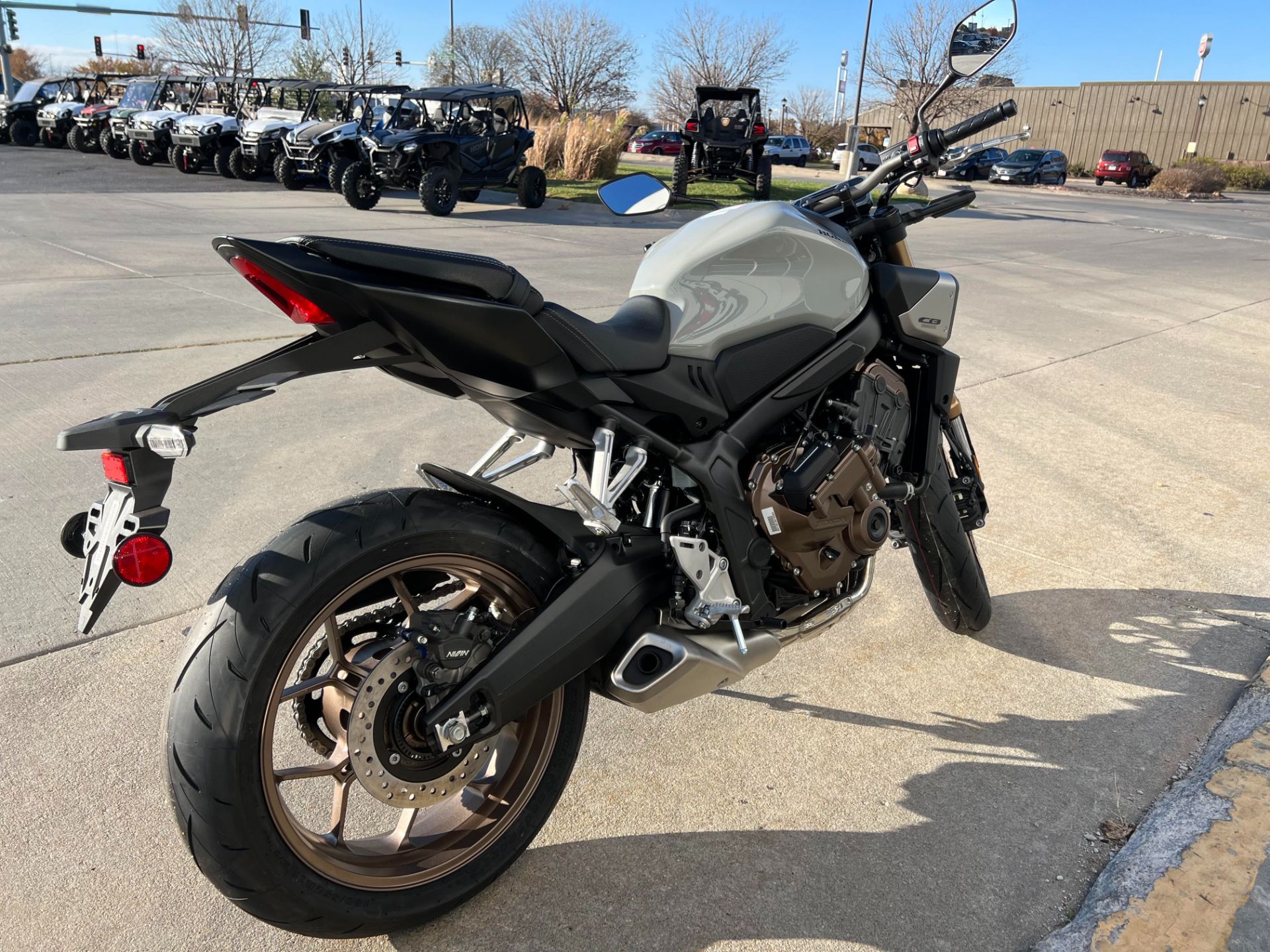 2024 Honda CB650R ABS in Lincoln, Nebraska - Photo 5