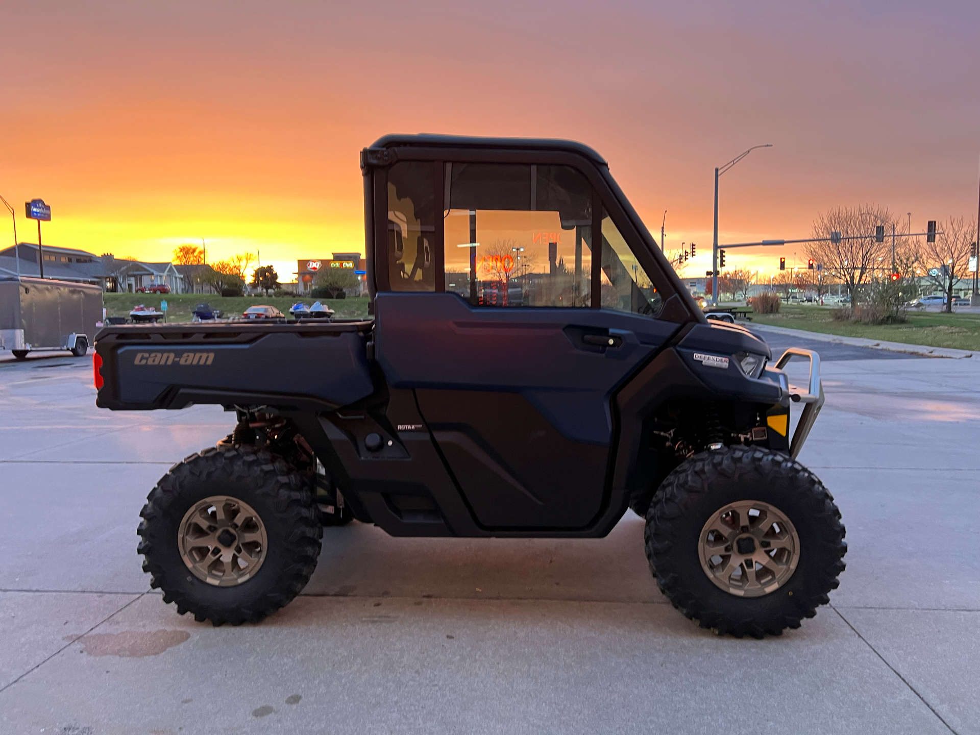 2025 Can-Am Defender Limited in Lincoln, Nebraska - Photo 5