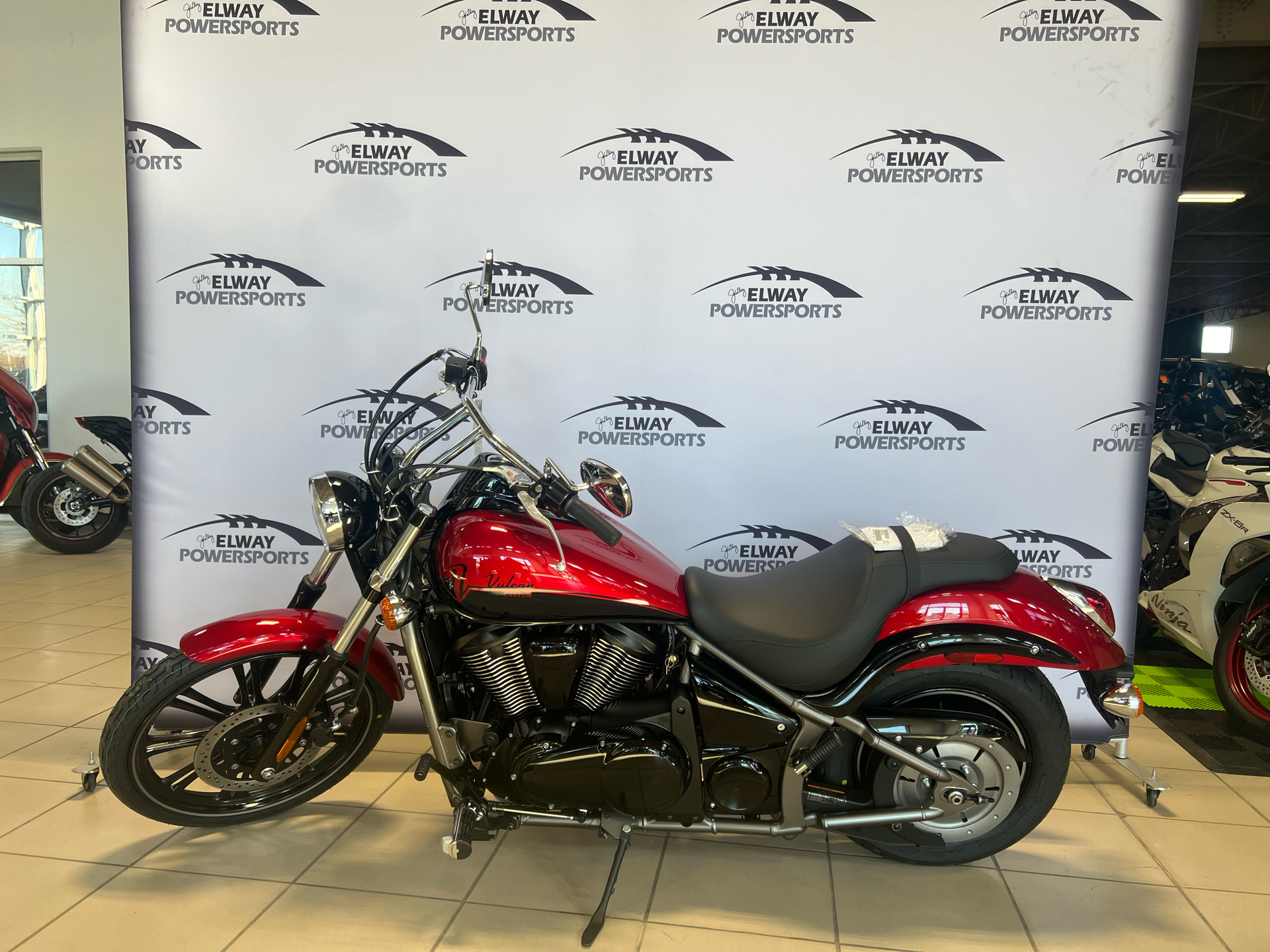 2025 Kawasaki Vulcan 900 Custom in Lincoln, Nebraska - Photo 1