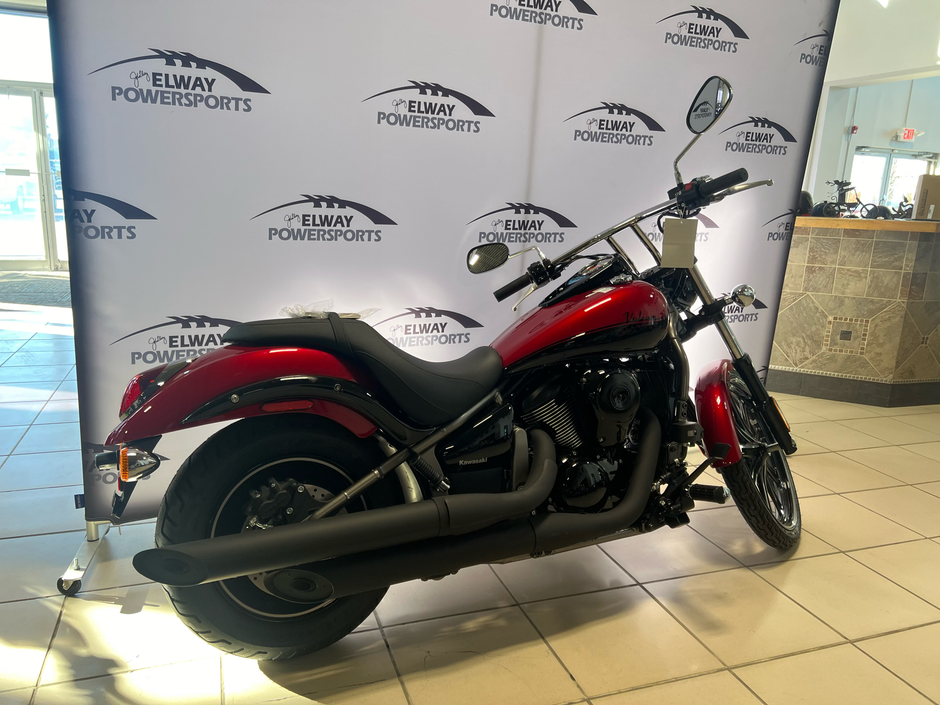 2025 Kawasaki Vulcan 900 Custom in Lincoln, Nebraska - Photo 5