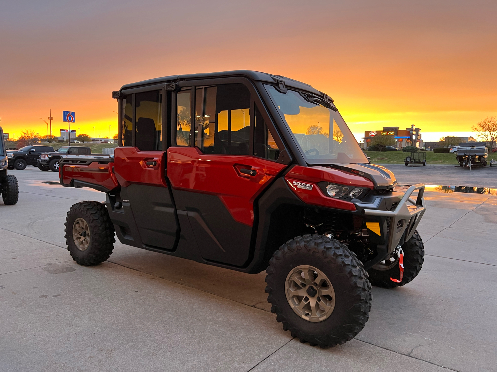 2025 Can-Am Defender MAX Limited in Lincoln, Nebraska - Photo 4