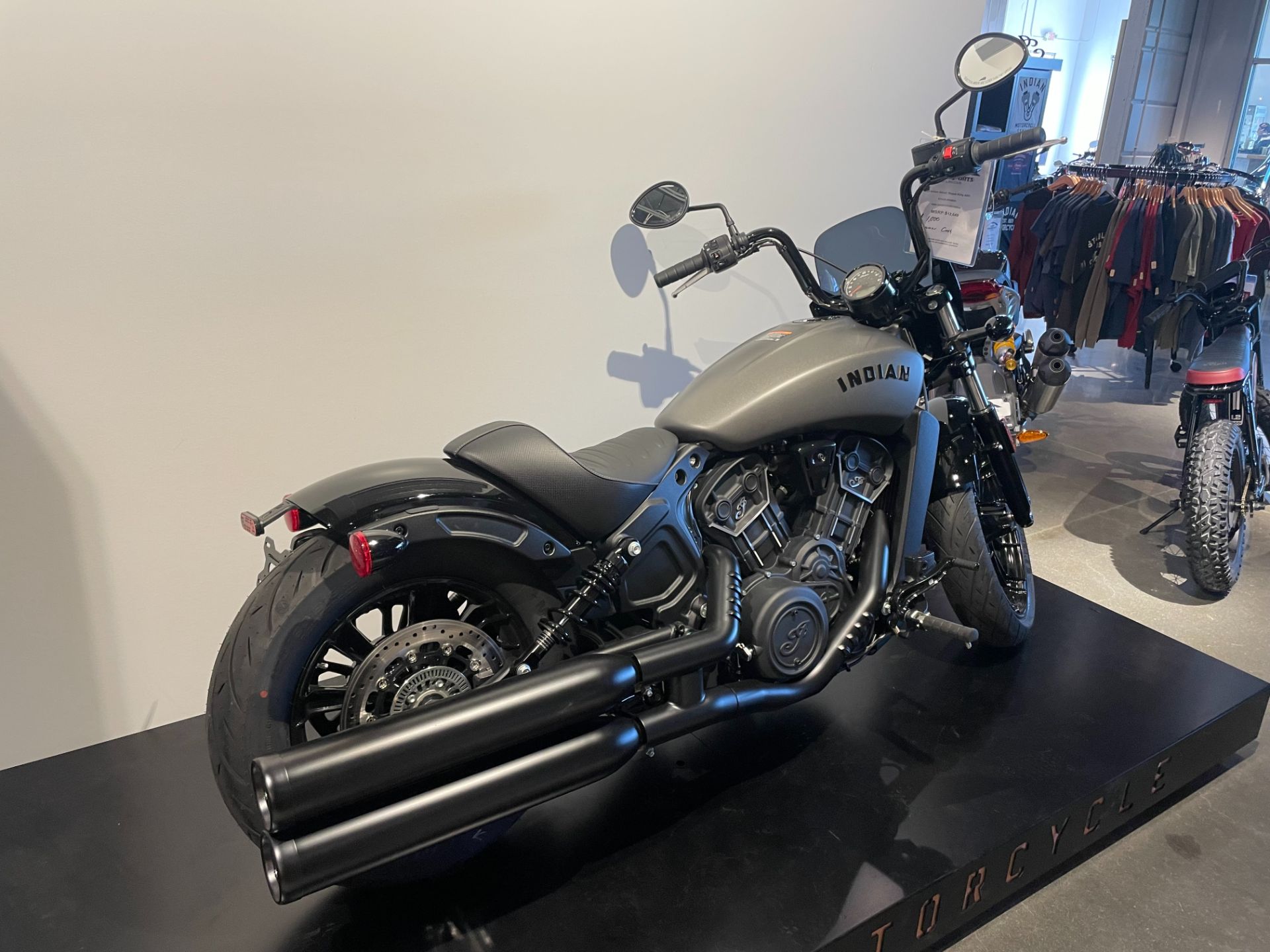 2023 Indian Motorcycle Scout® Rogue Sixty ABS in Lincoln, Nebraska - Photo 2