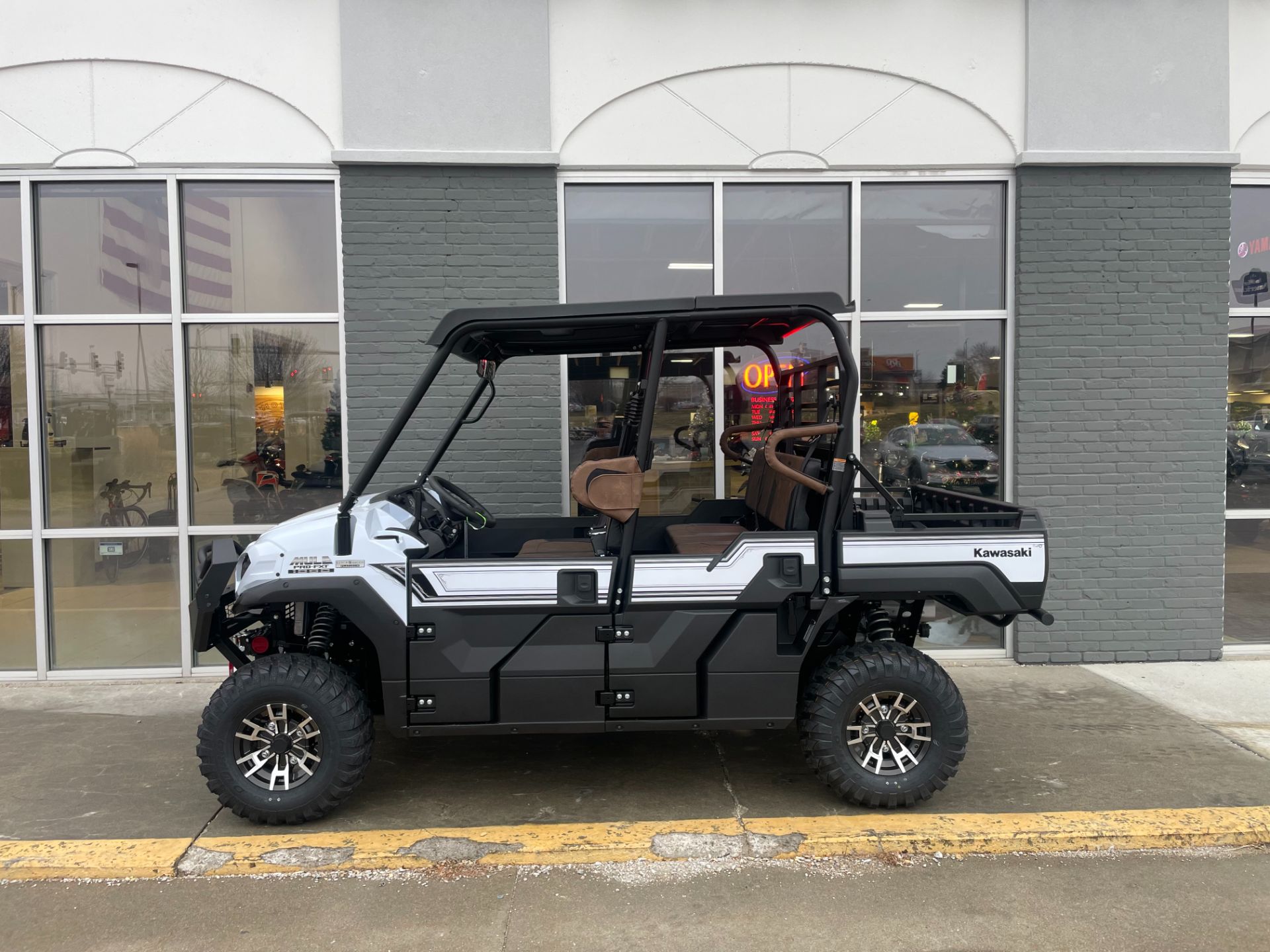 2024 Kawasaki MULE PRO-FXT 1000 Platinum Ranch Edition in Lincoln, Nebraska - Photo 5