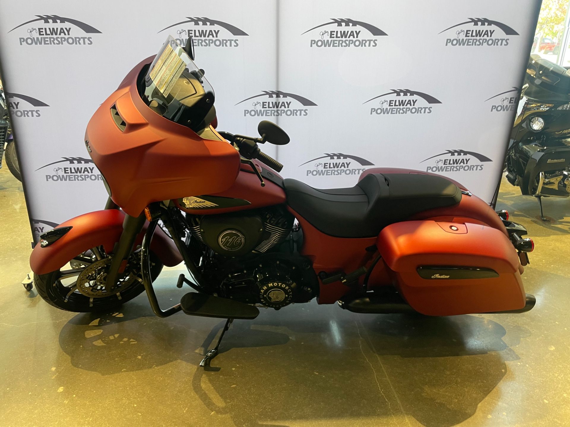 2023 Indian Motorcycle Chieftain® Dark Horse® in Lincoln, Nebraska - Photo 5