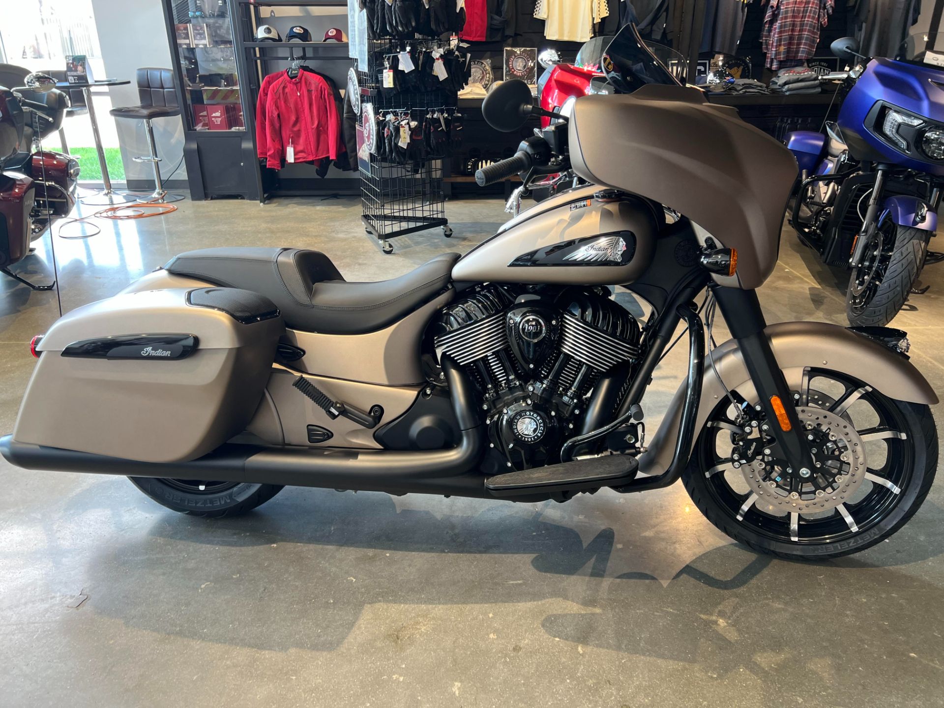 2024 Indian Motorcycle Chieftain® Dark Horse® Icon with PowerBand Audio Package in Lincoln, Nebraska - Photo 1