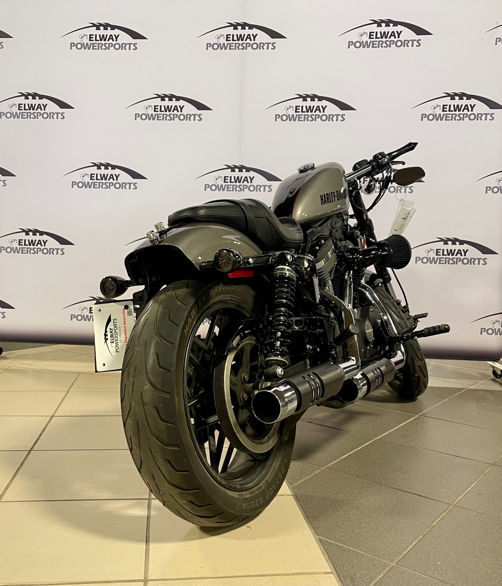 2017 Harley-Davidson 1200 Custom in Lincoln, Nebraska - Photo 4