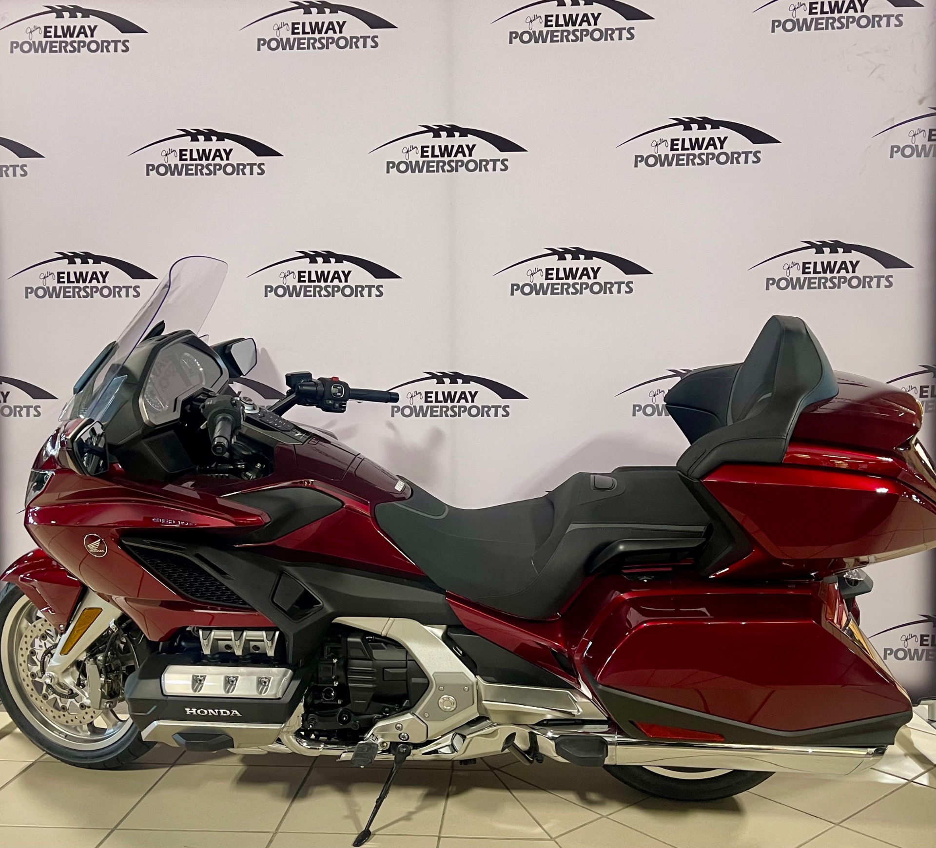 2023 Honda Gold Wing Tour Automatic DCT in Lincoln, Nebraska - Photo 1