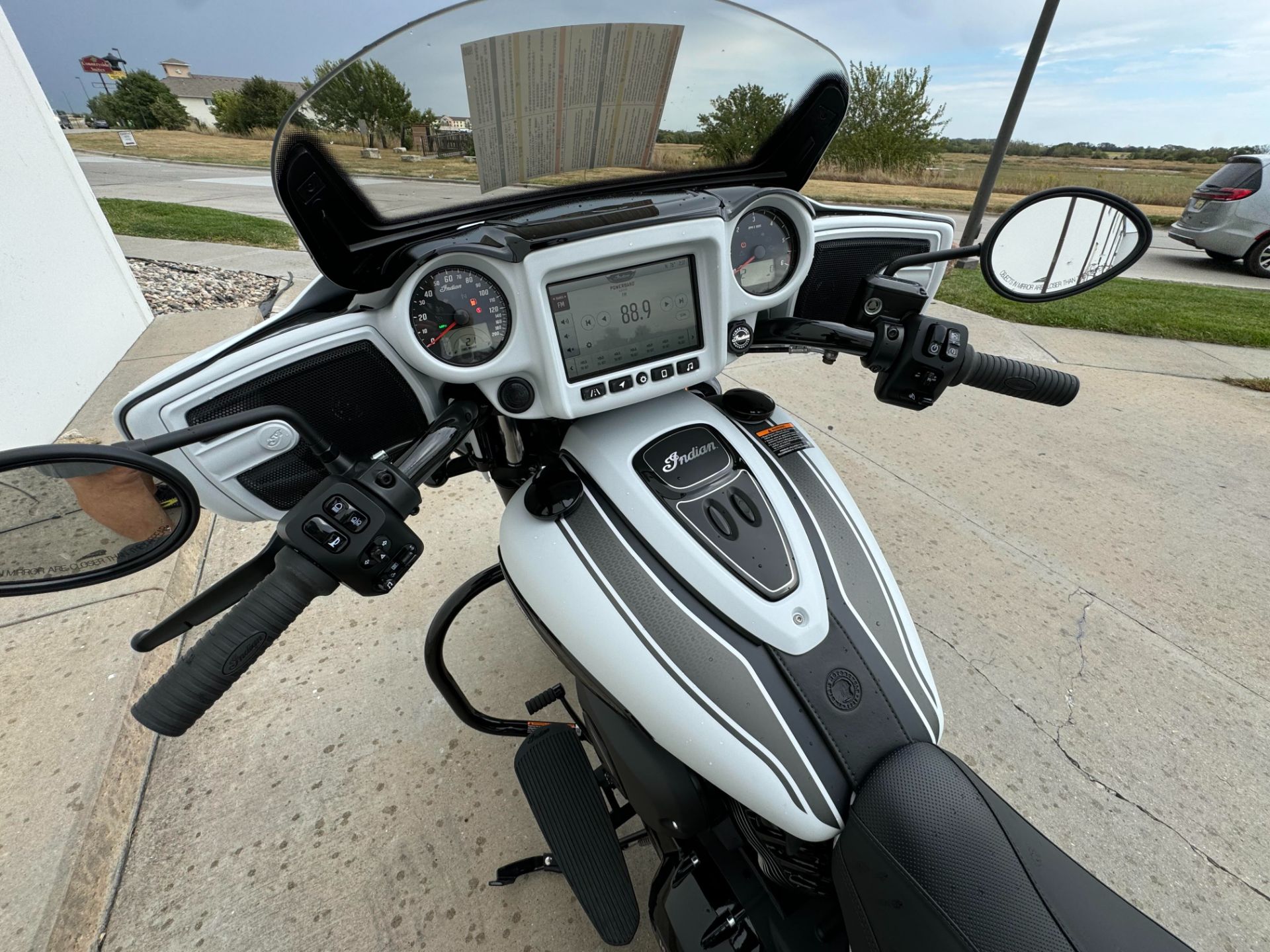 2024 Indian Motorcycle Chieftain® Dark Horse® with PowerBand Audio Package in Lincoln, Nebraska - Photo 3