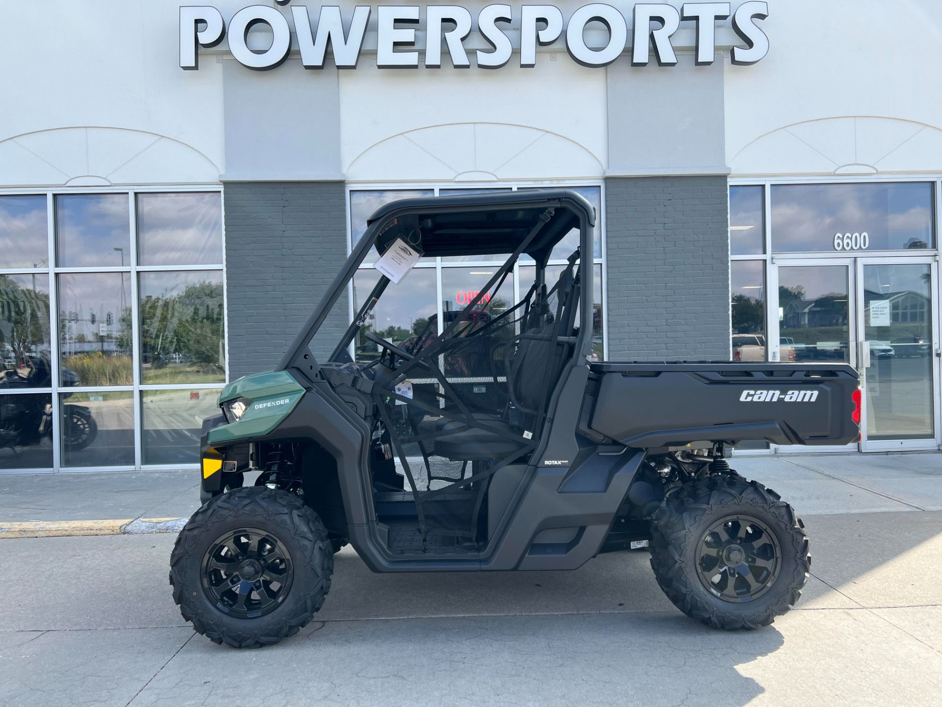 2025 Can-Am Defender DPS HD7 in Lincoln, Nebraska - Photo 1