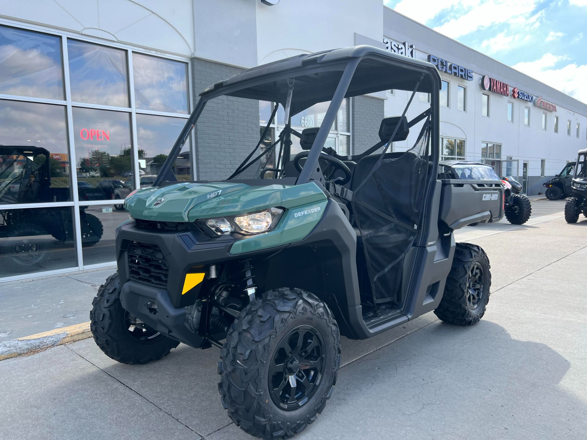 2025 Can-Am Defender DPS HD7 in Lincoln, Nebraska - Photo 2