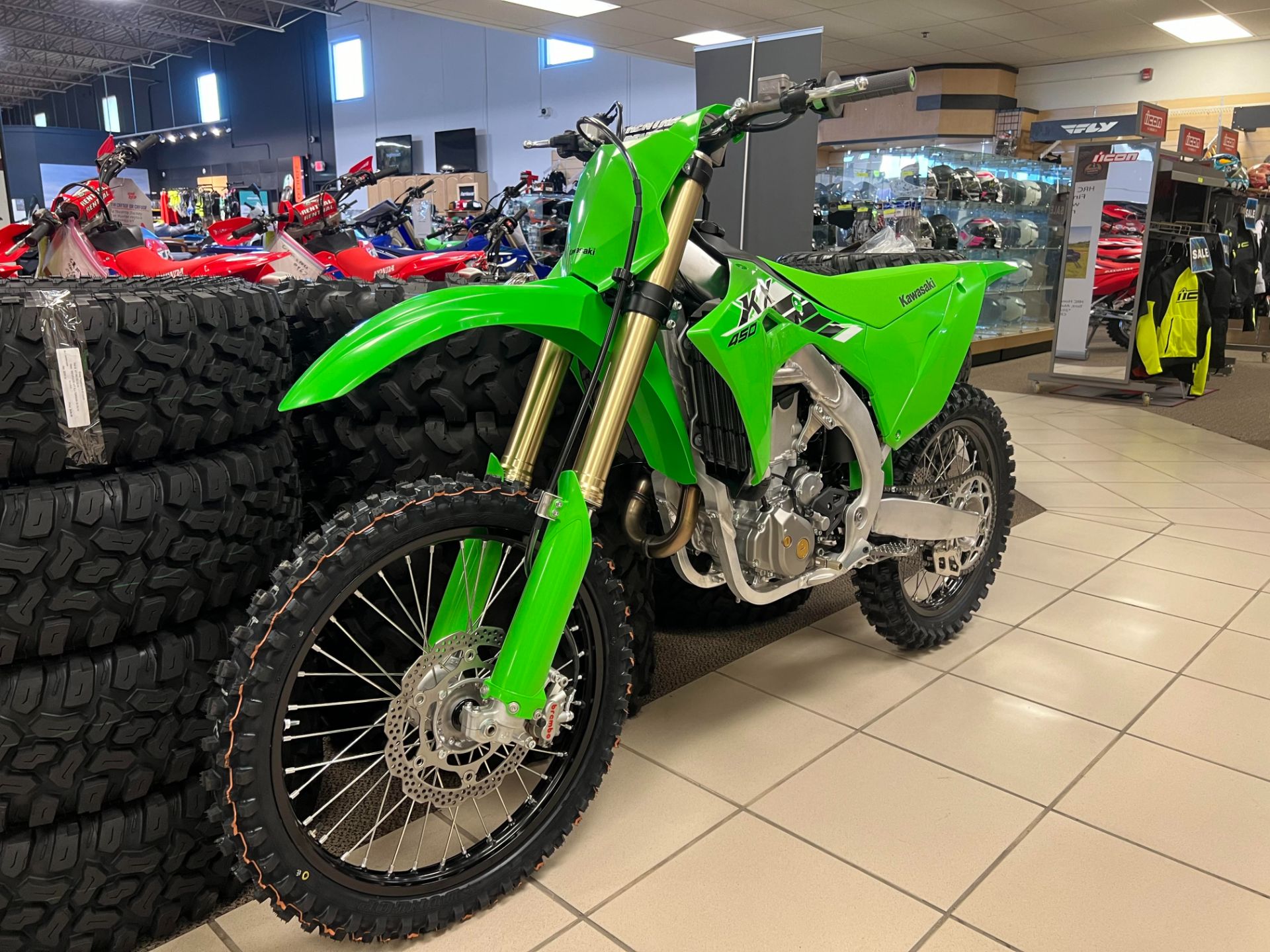 2025 Kawasaki KX 450 in Lincoln, Nebraska - Photo 2