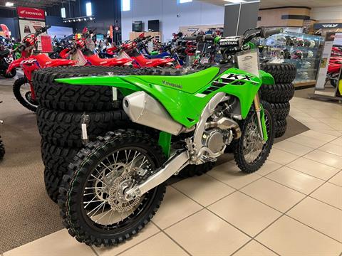 2025 Kawasaki KX 450 in Lincoln, Nebraska - Photo 4