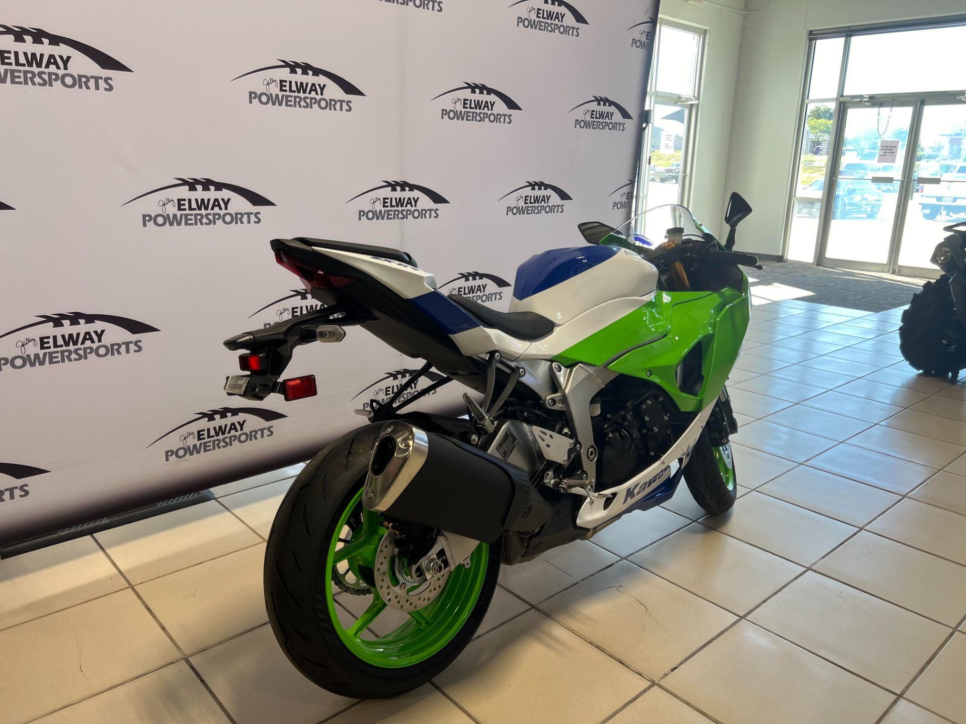 2024 Kawasaki Ninja ZX-6R 40th Anniversary Edition ABS in Lincoln, Nebraska - Photo 2