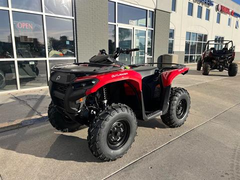 2025 Can-Am Outlander DPS 700 in Lincoln, Nebraska - Photo 2