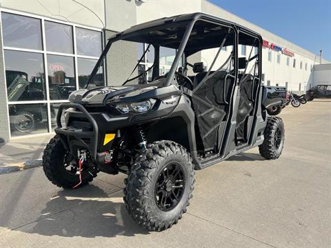 2025 Can-Am Defender MAX Lone Star in Lincoln, Nebraska - Photo 2