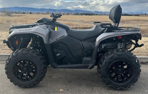 2024 Can-Am Outlander MAX XT 700 in Fort Collins, Colorado - Photo 4