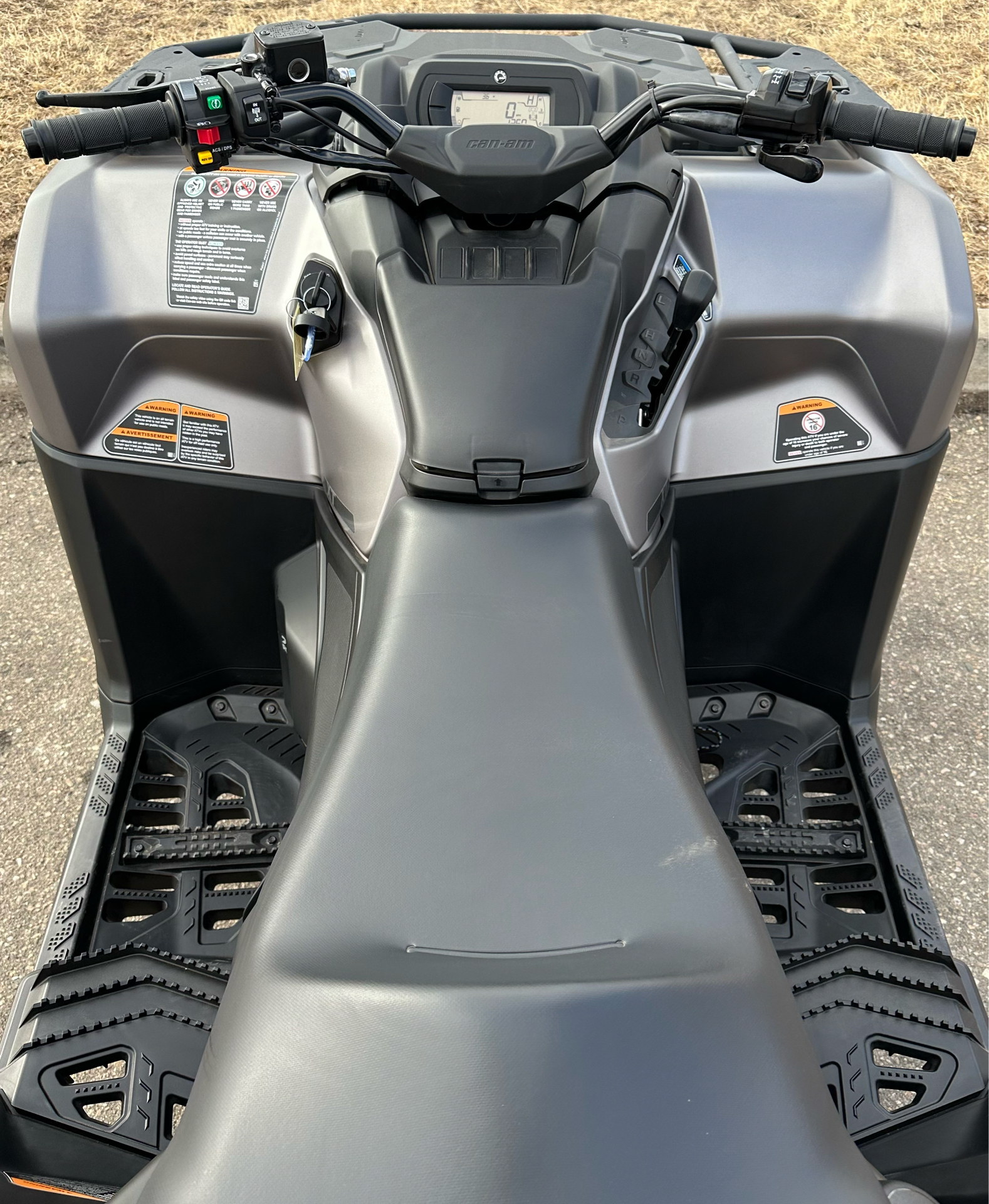 2024 Can-Am Outlander MAX XT 700 in Fort Collins, Colorado - Photo 10