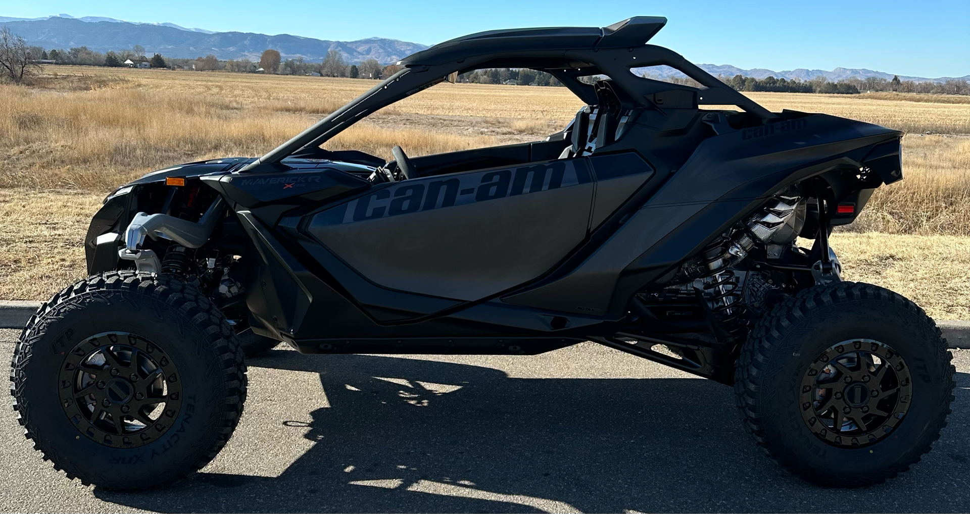2024 Can-Am Maverick R X RS with Smart-Shox 999T DCT in Fort Collins, Colorado - Photo 6