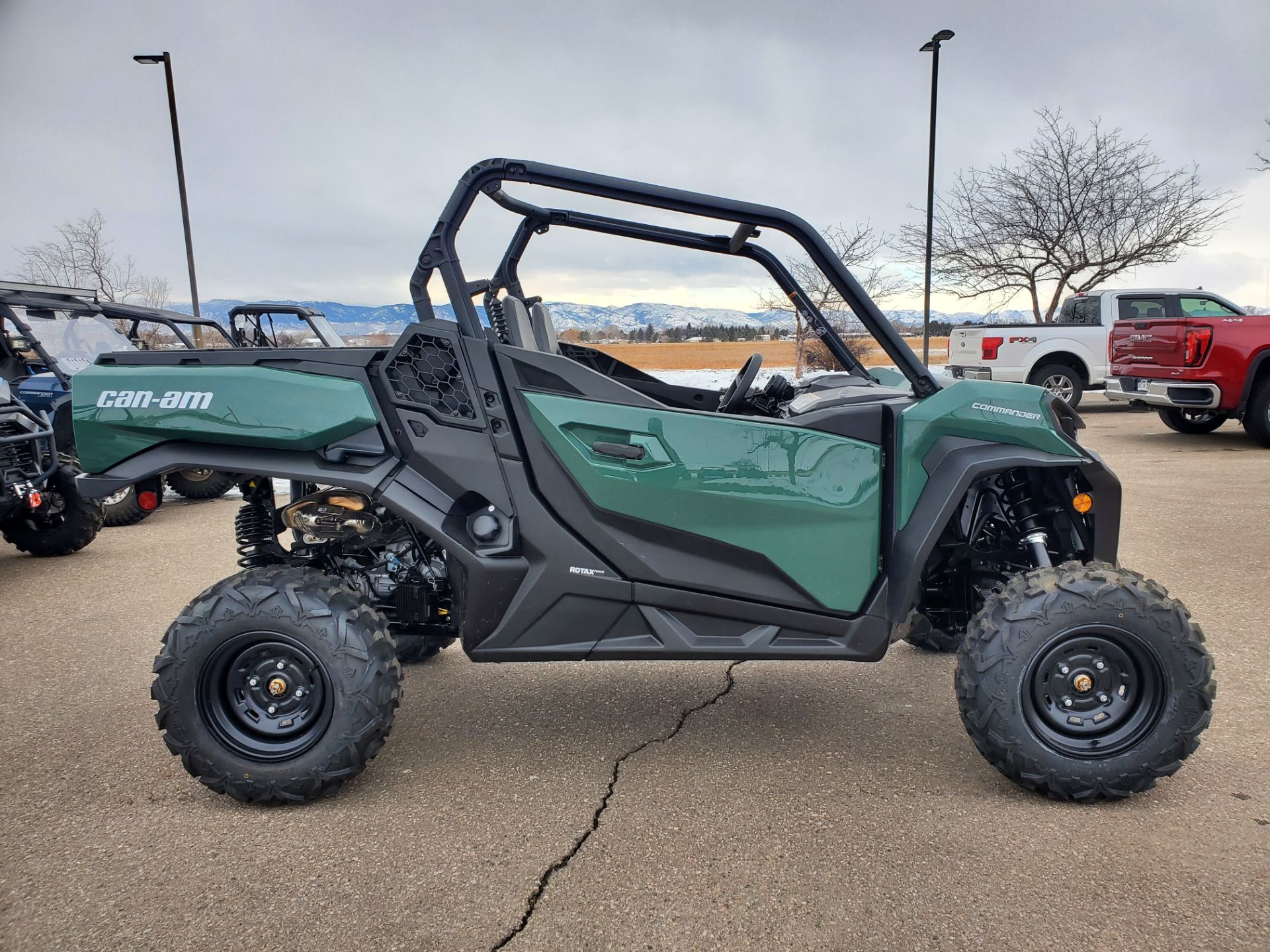 2023 Can-Am Commander DPS 700 in Fort Collins, Colorado - Photo 1