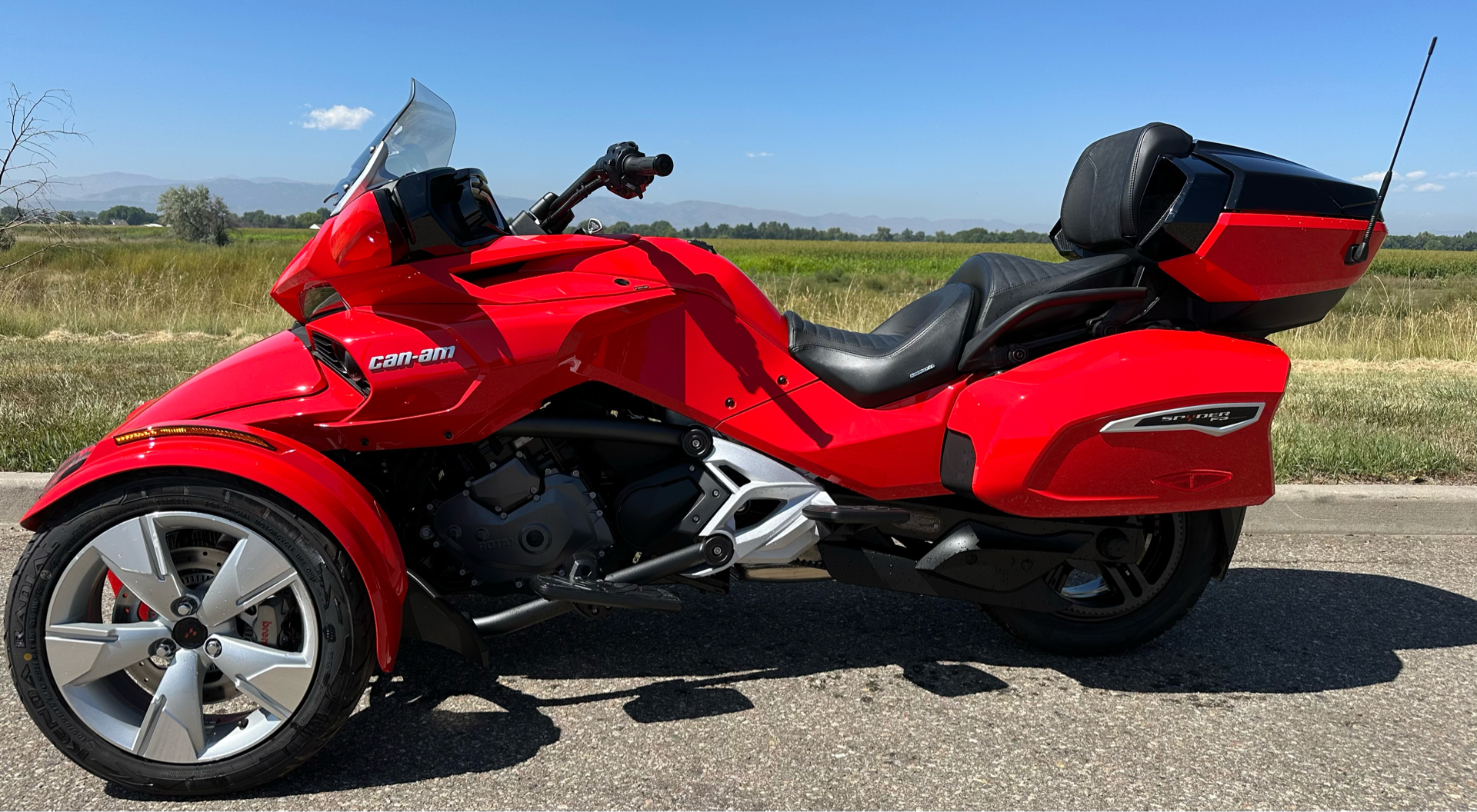 2023 Can-Am Spyder F3 Limited in Fort Collins, Colorado - Photo 5