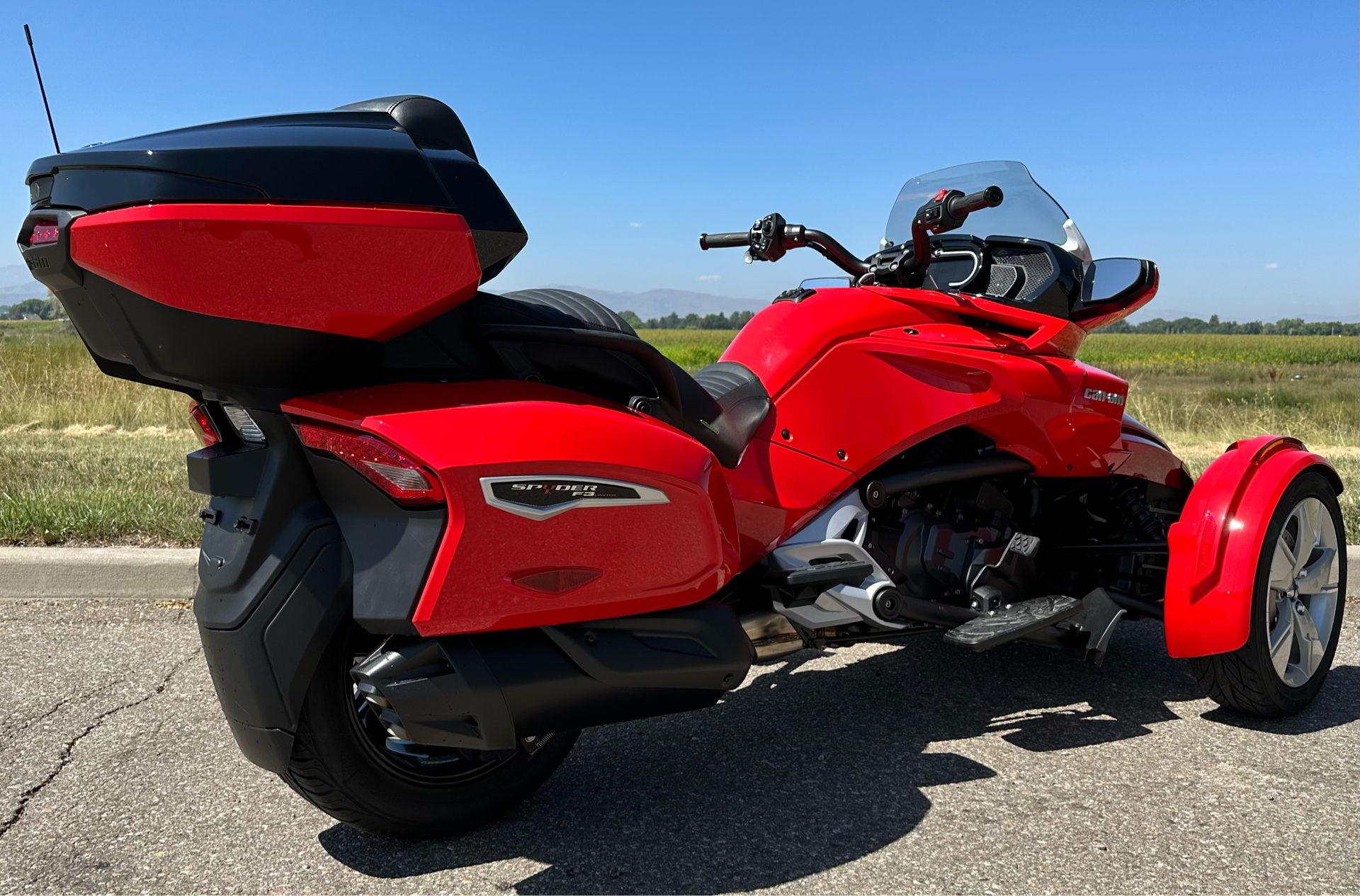 2023 Can-Am Spyder F3 Limited in Fort Collins, Colorado - Photo 6