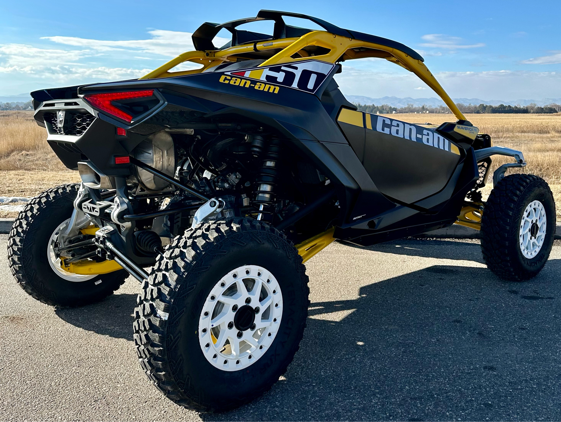 2024 Can-Am Maverick R X RS 999T DCT in Fort Collins, Colorado - Photo 11