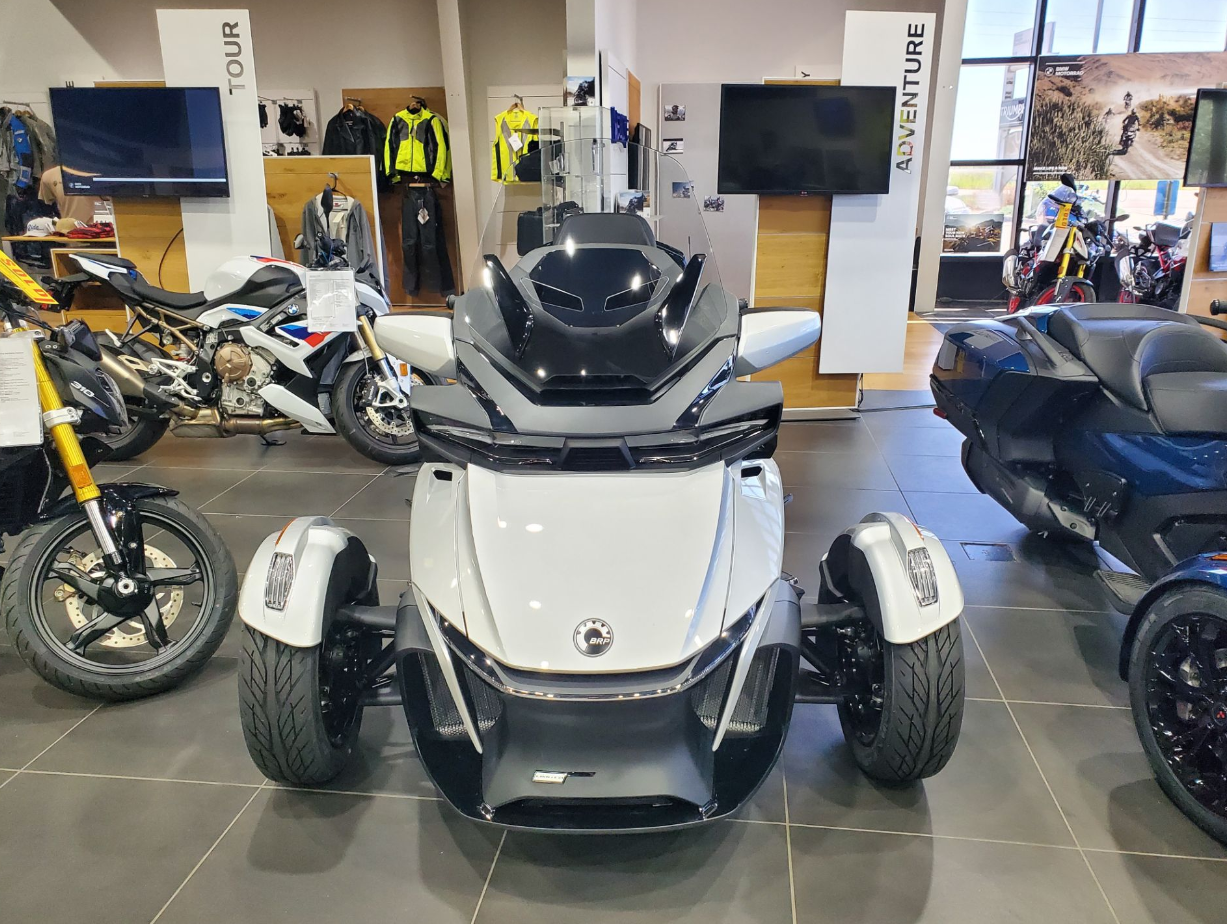 2023 Can-Am Spyder RT Limited in Fort Collins, Colorado - Photo 2