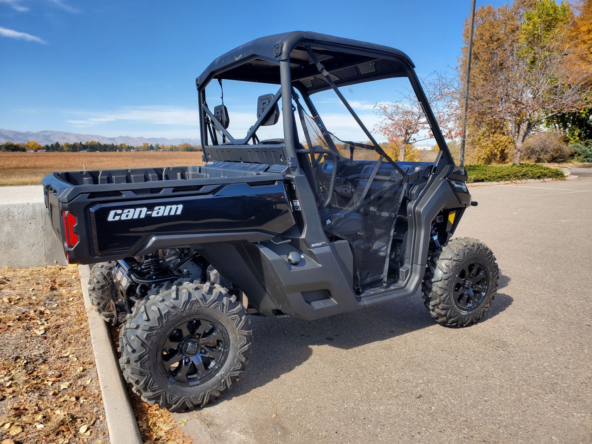 2023 Can-Am Defender DPS HD9 in Fort Collins, Colorado - Photo 1