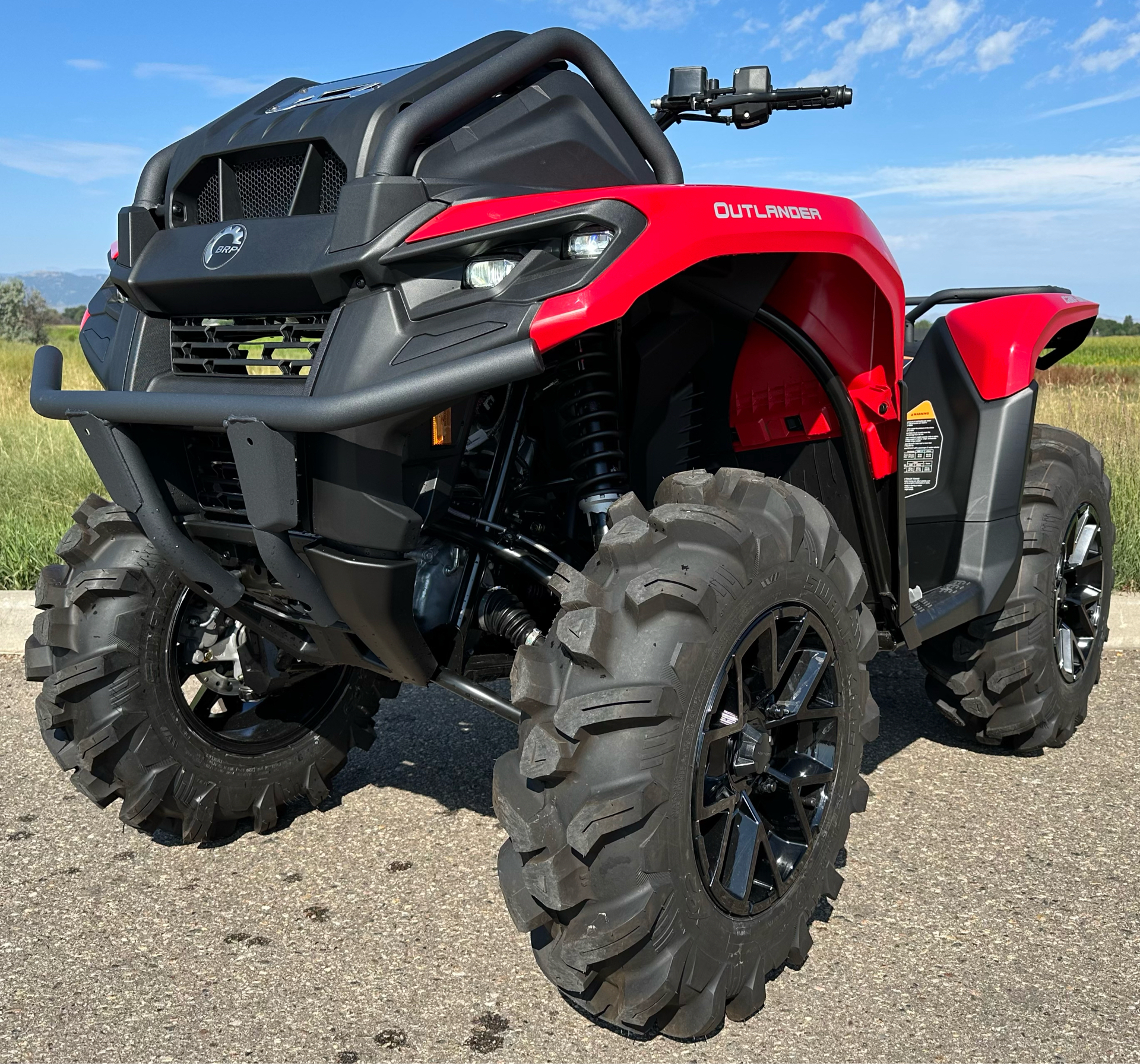 2023 Can-Am Outlander X MR 700 in Fort Collins, Colorado - Photo 2