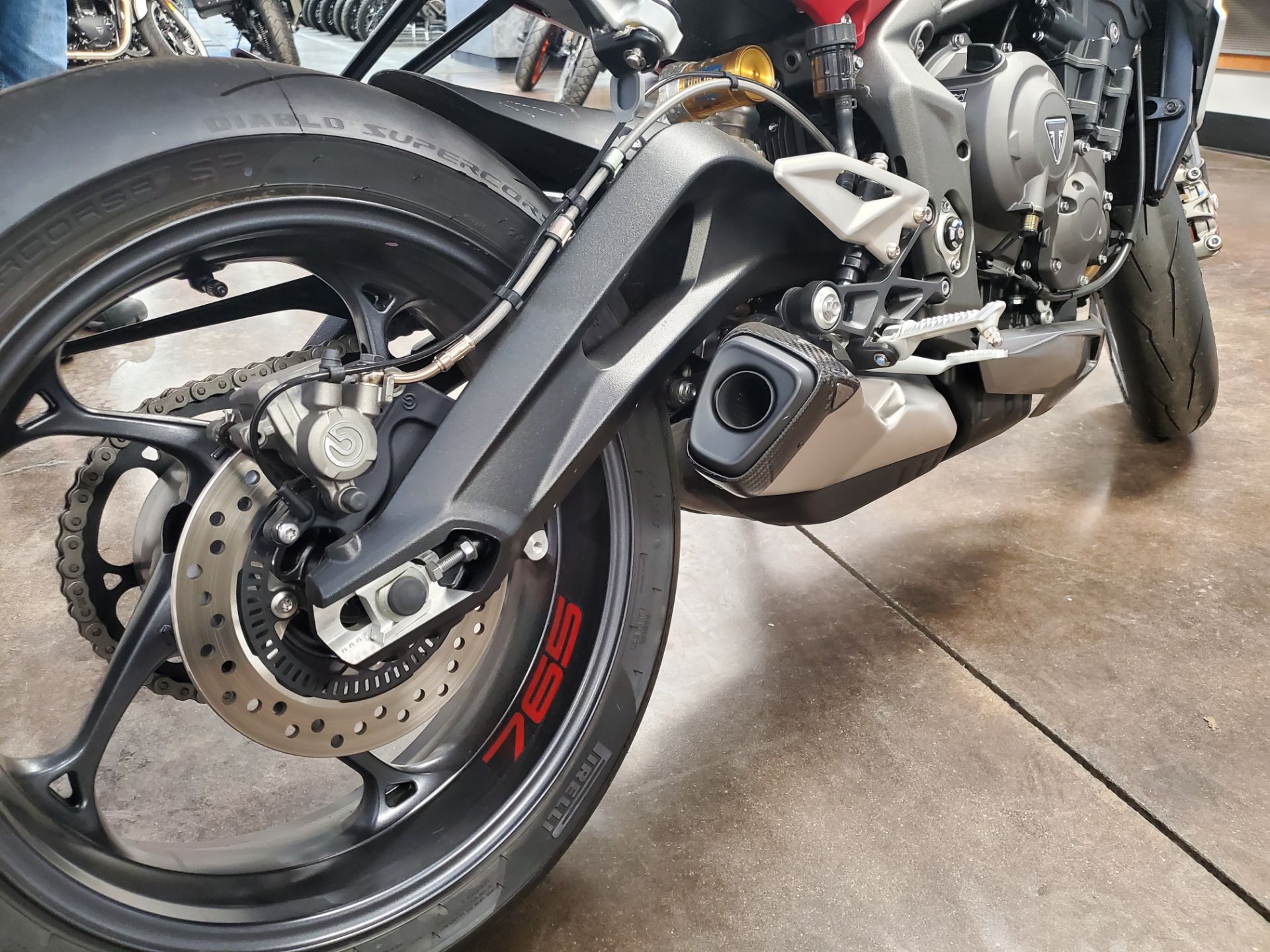 2022 Triumph Street Triple RS in Fort Collins, Colorado - Photo 6