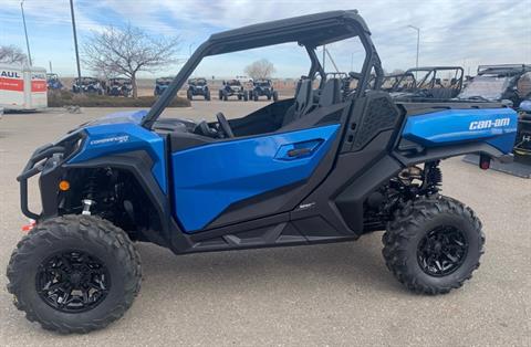 2023 Can-Am Commander XT 700 in Fort Collins, Colorado - Photo 3