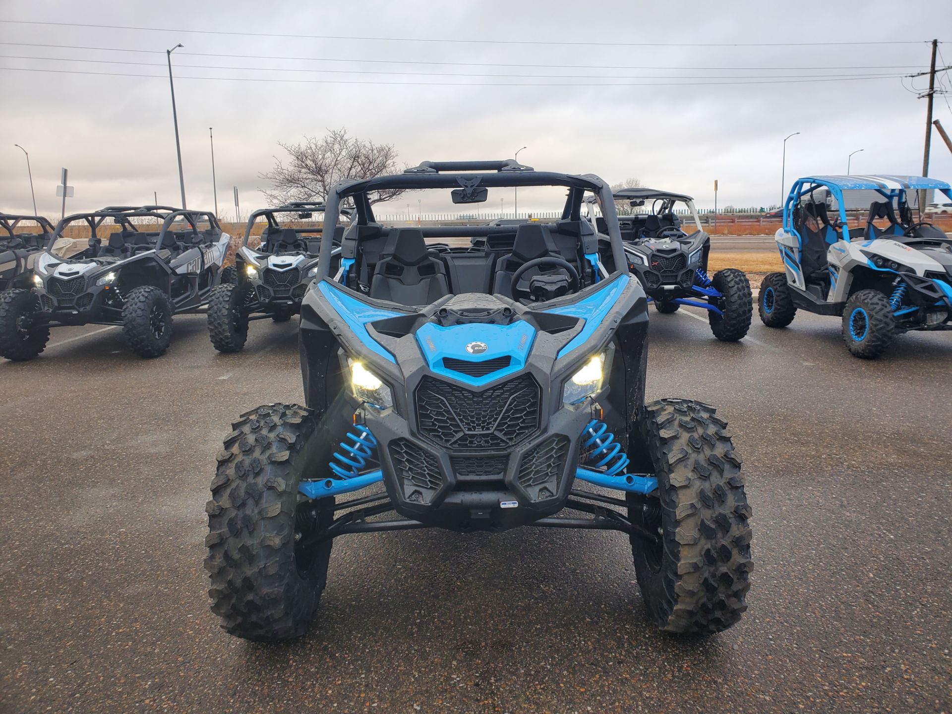 2023 Can-Am Maverick X3 DS Turbo 64 in Fort Collins, Colorado - Photo 2