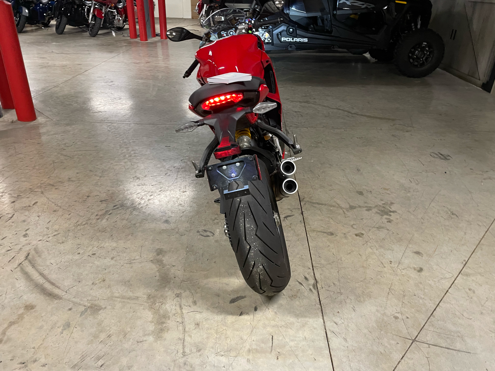 2023 Ducati SuperSport 950 in Greeley, Colorado - Photo 2