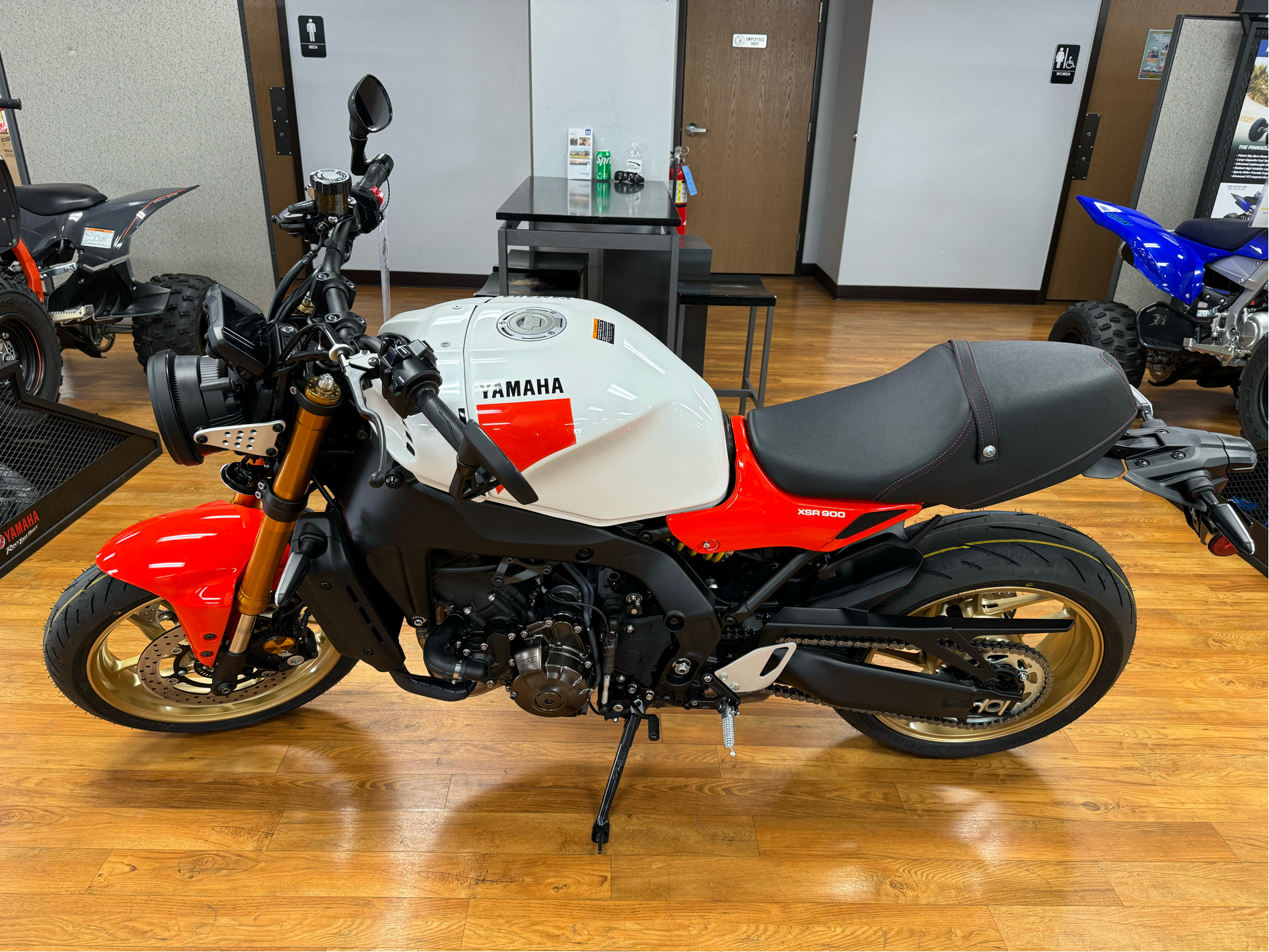 2024 Yamaha XSR900 in Greeley, Colorado - Photo 3