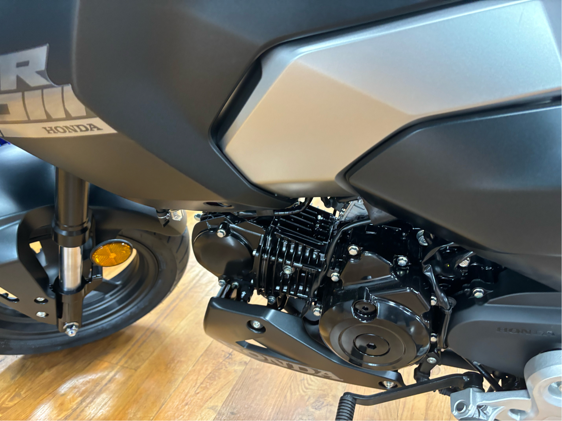 2025 Honda Grom SP in Greeley, Colorado - Photo 6