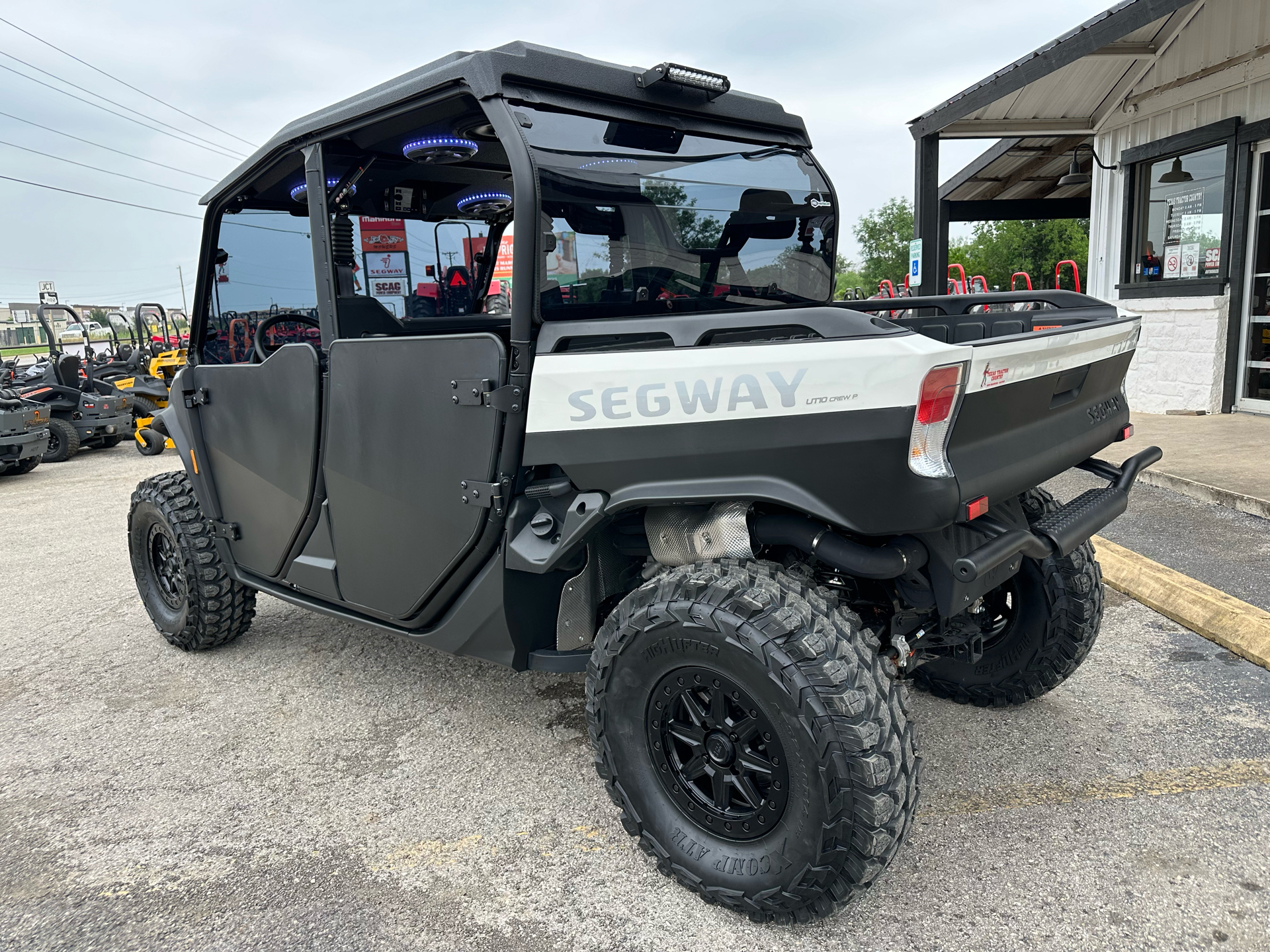 2024 Segway Powersports UT10 P Crew in New Braunfels, Texas - Photo 5