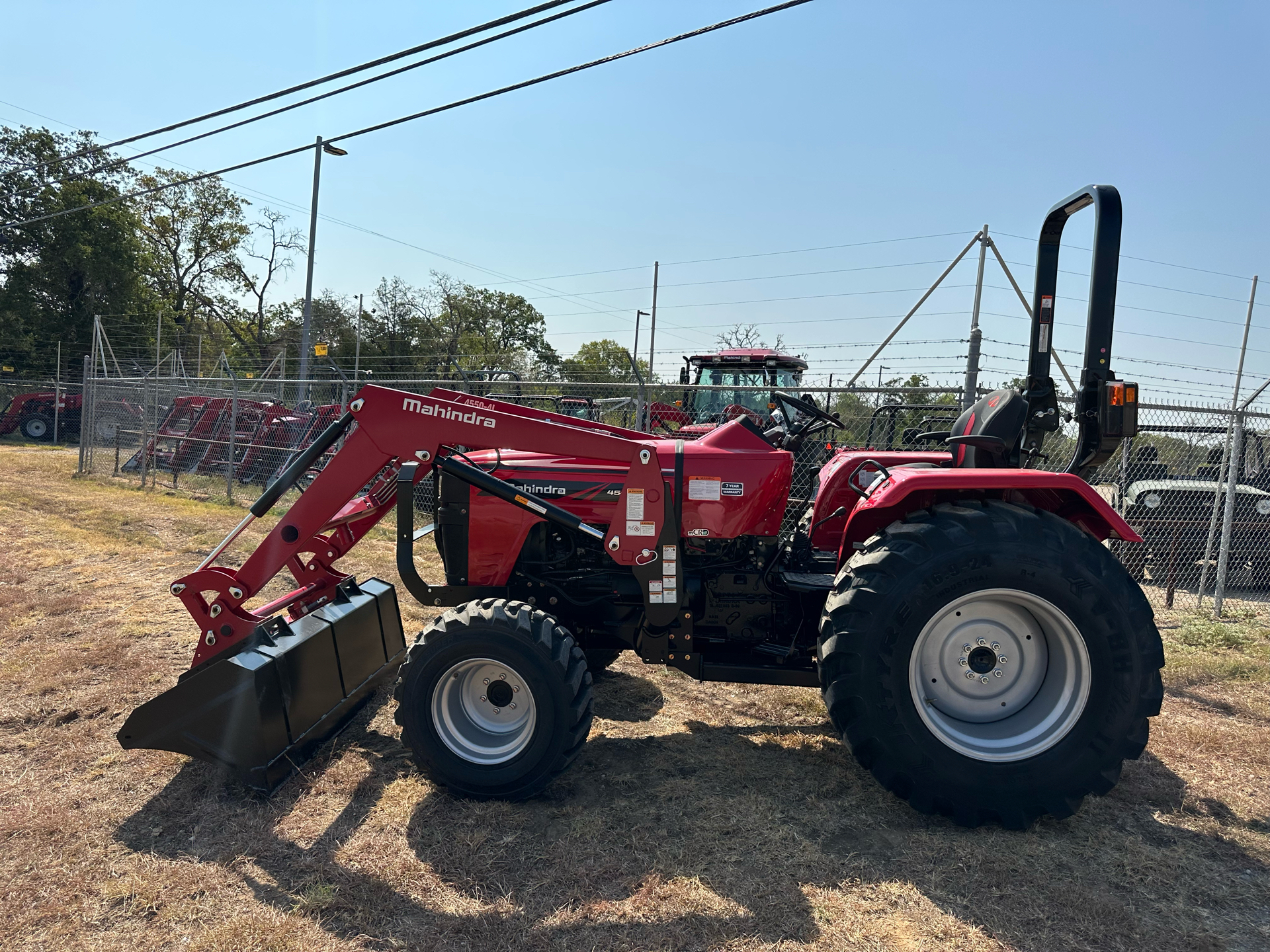 2023 Mahindra 4550 4WD in Bastrop, Texas - Photo 1