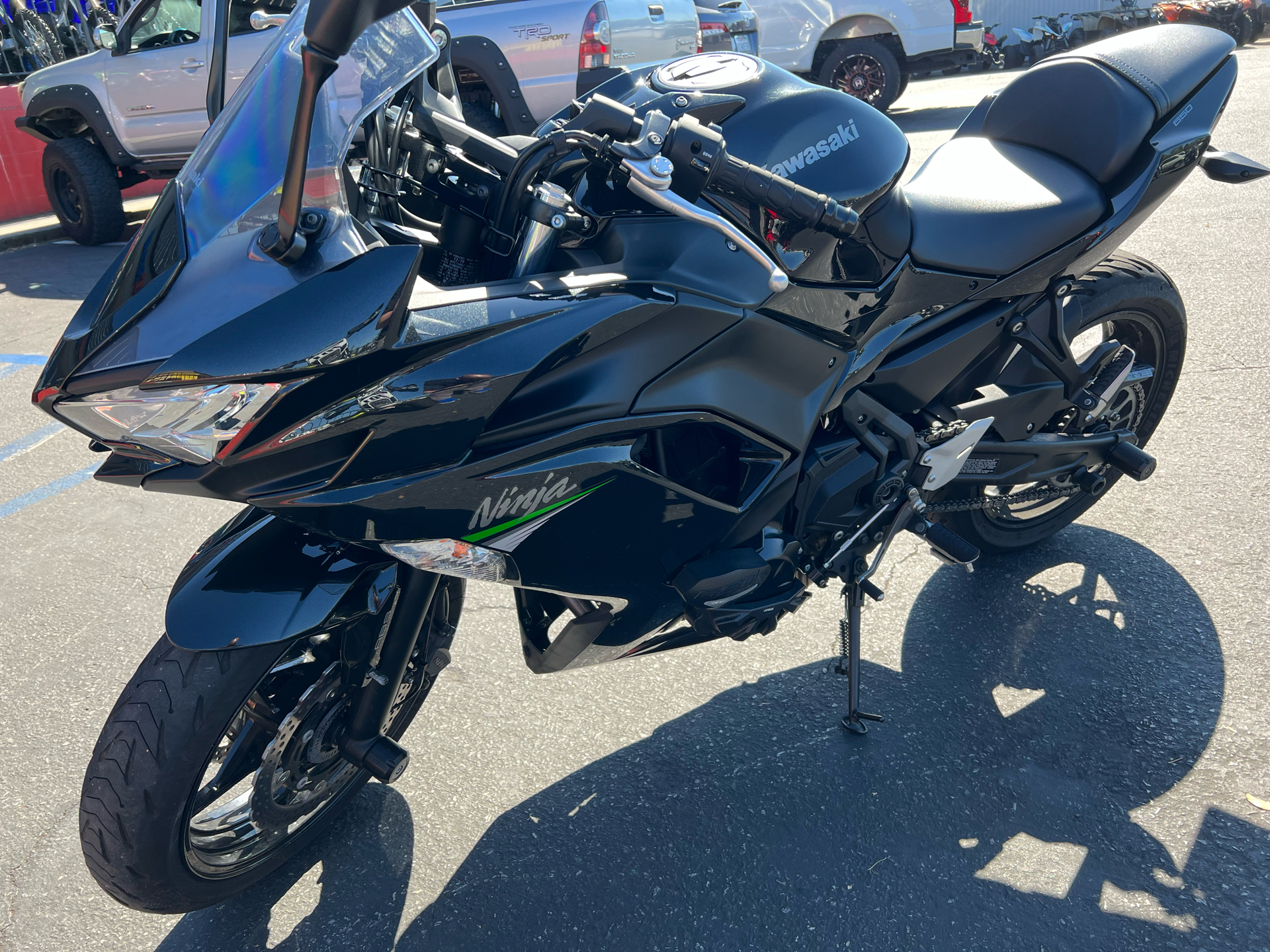 2020 Kawasaki Ninja 650 ABS in San Jose, California - Photo 2