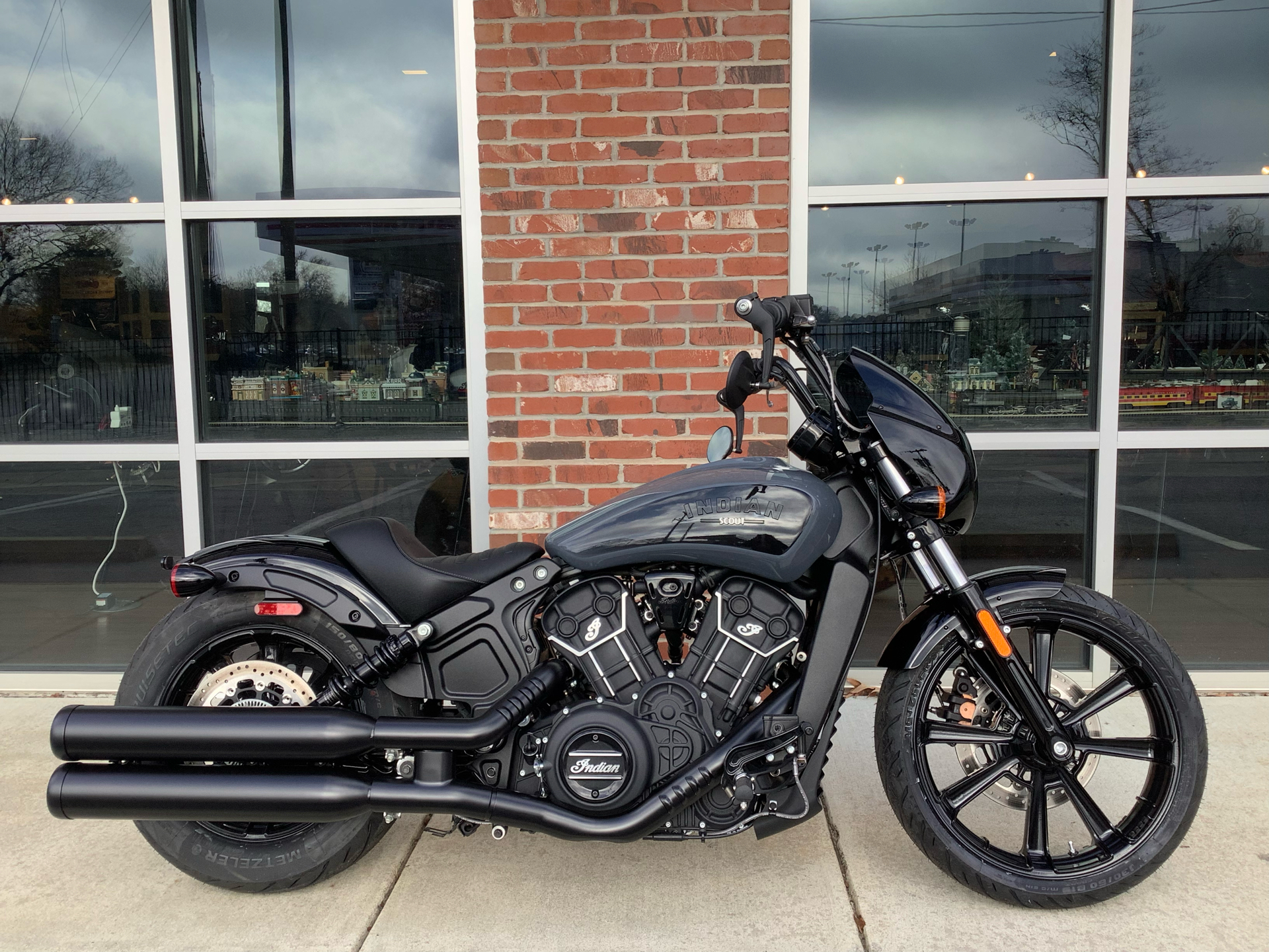 2023 Indian Motorcycle Scout® Rogue ABS in Newport News, Virginia - Photo 1