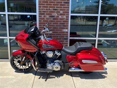 2024 Indian Motorcycle Challenger® Limited in Newport News, Virginia - Photo 2