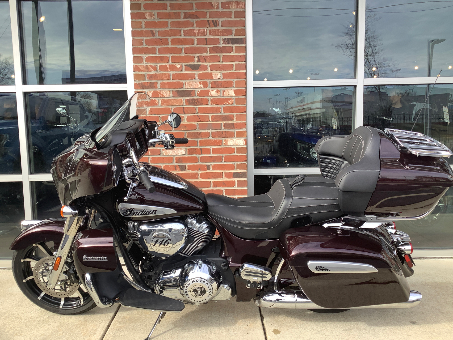 2022 Indian Motorcycle Roadmaster® Limited in Newport News, Virginia - Photo 2