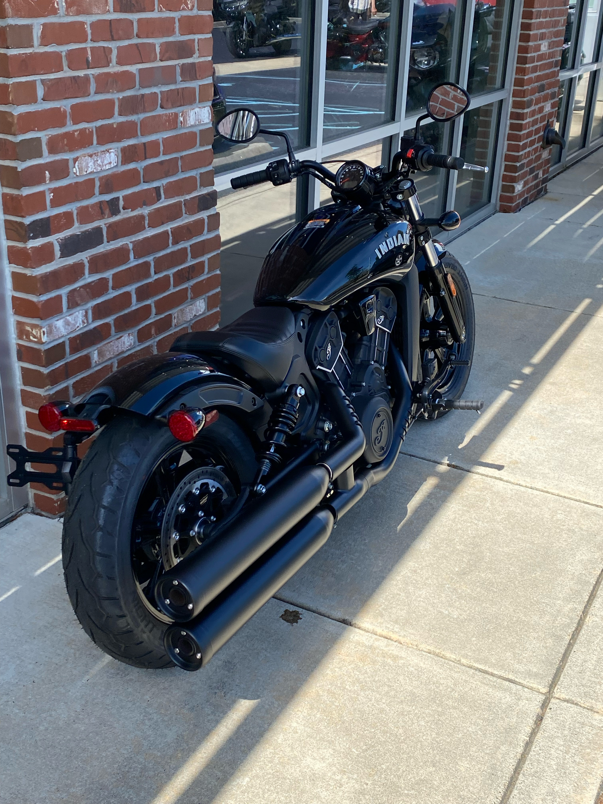 2024 Indian Motorcycle Scout® Bobber Sixty in Newport News, Virginia - Photo 4
