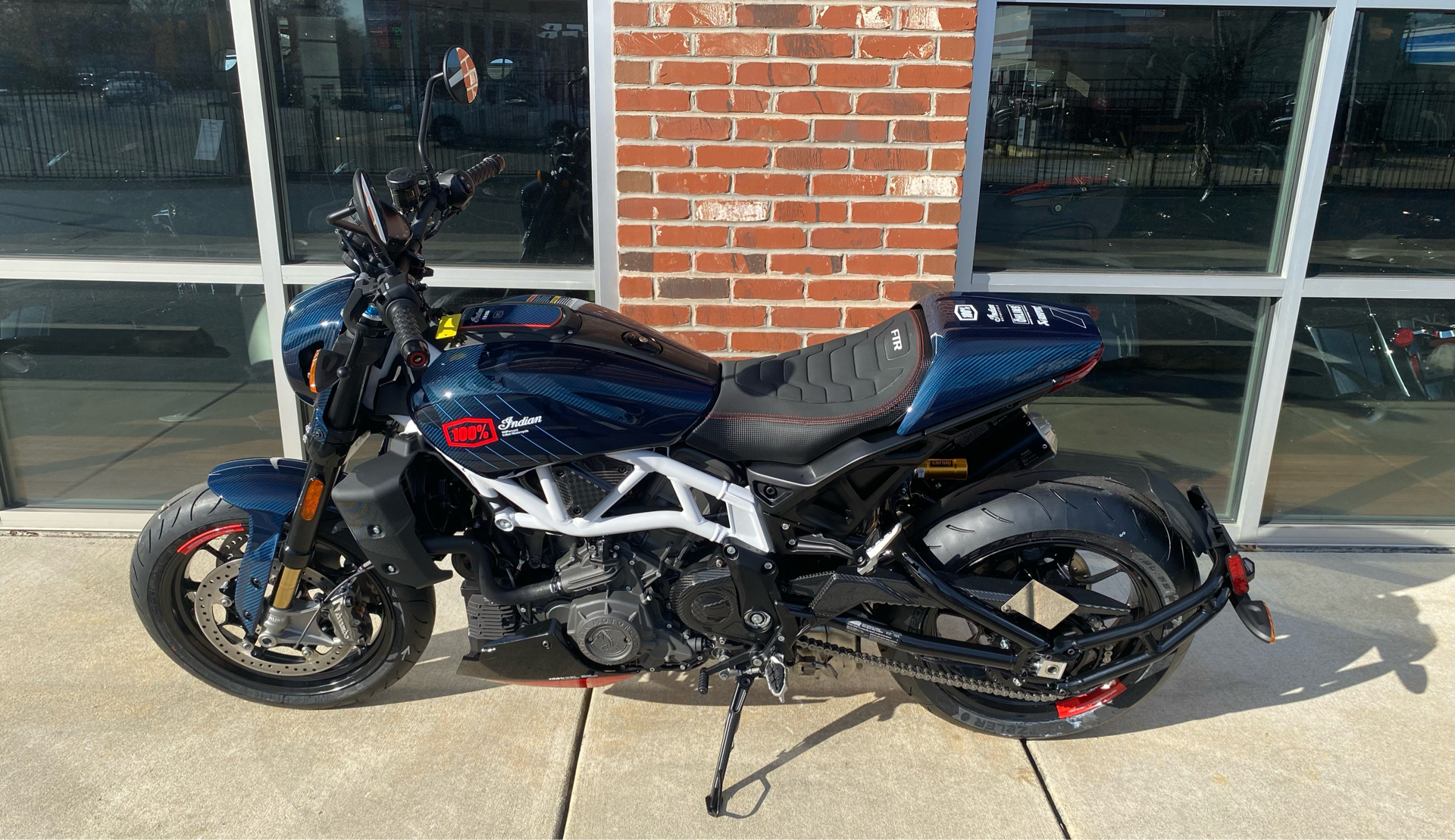 2024 Indian Motorcycle FTR X 100% R Carbon in Newport News, Virginia - Photo 2