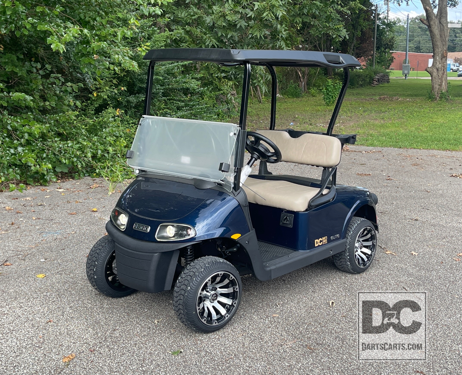 2023 E-Z-GO Freedom RXV ELiTE 2.2 Single Pack with Light World Charger in Jackson, Tennessee - Photo 2