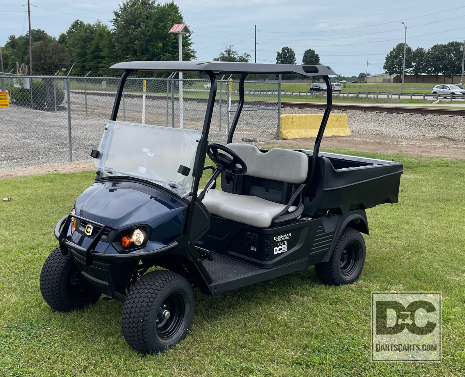 2024 Cushman Hauler Pro ELiTE in Jackson, Tennessee - Photo 1