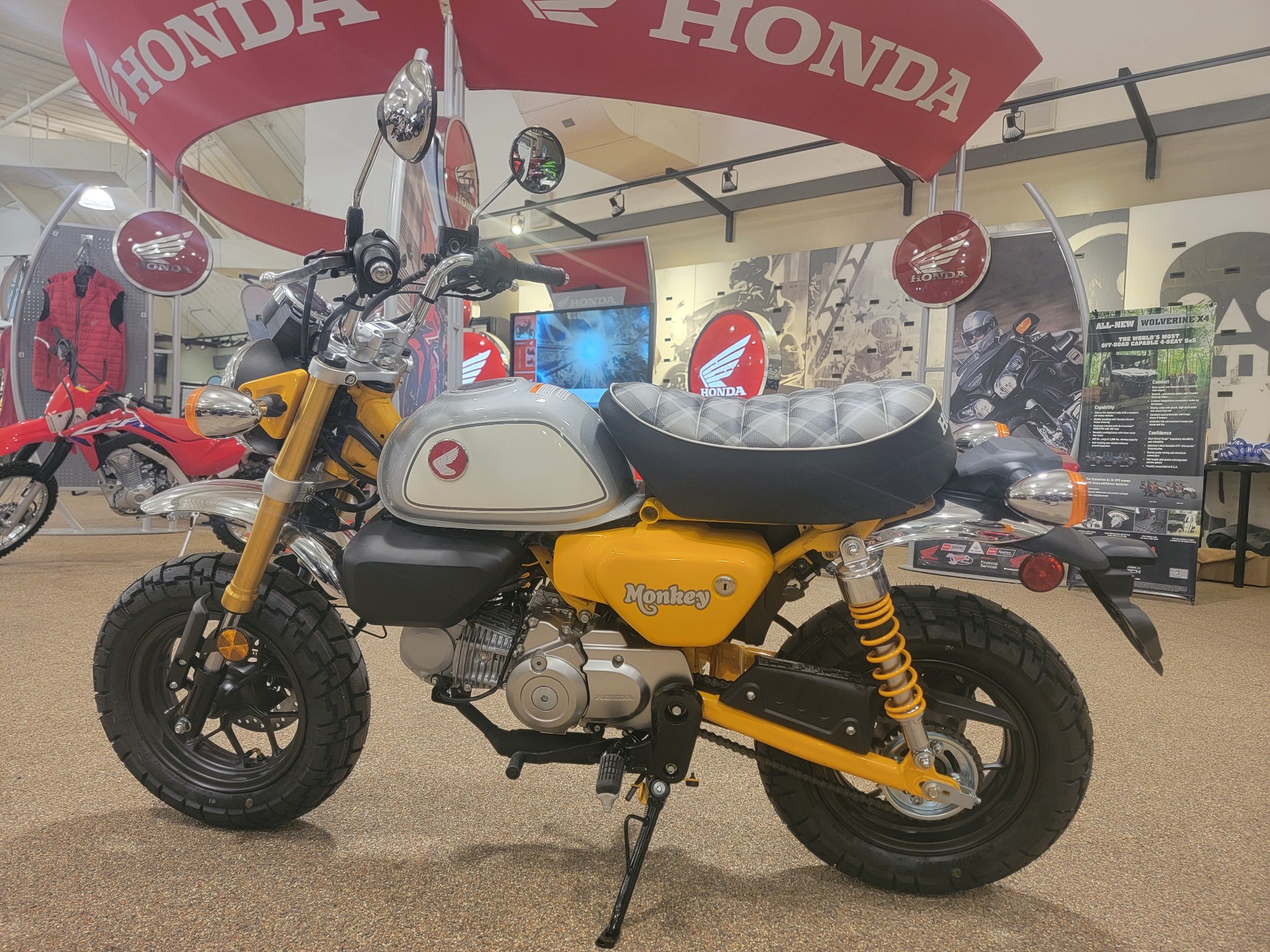 2023 Honda Monkey ABS in North Platte, Nebraska - Photo 5