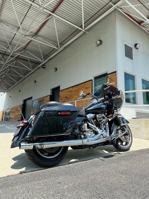 2009 Harley-Davidson Road Glide® in Sanford, Florida - Photo 2