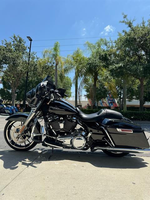 2020 Harley-Davidson Street Glide® in Sanford, Florida - Photo 6