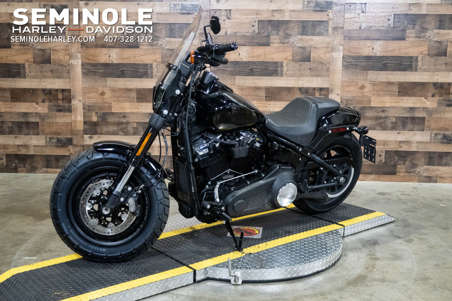 2019 Harley-Davidson Fat Bob® 114 in Sanford, Florida - Photo 4